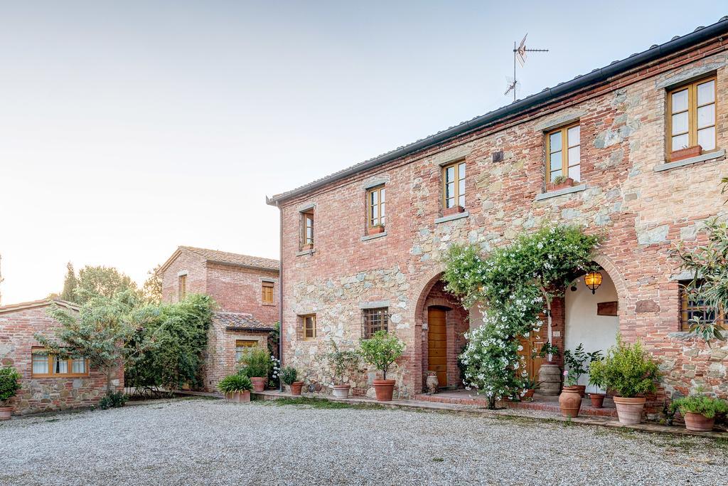 Agriturismo Il Poggiarello Foiano Della Chiana Buitenkant foto