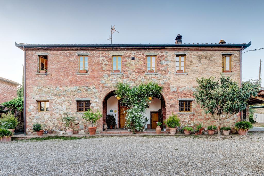 Agriturismo Il Poggiarello Foiano Della Chiana Buitenkant foto