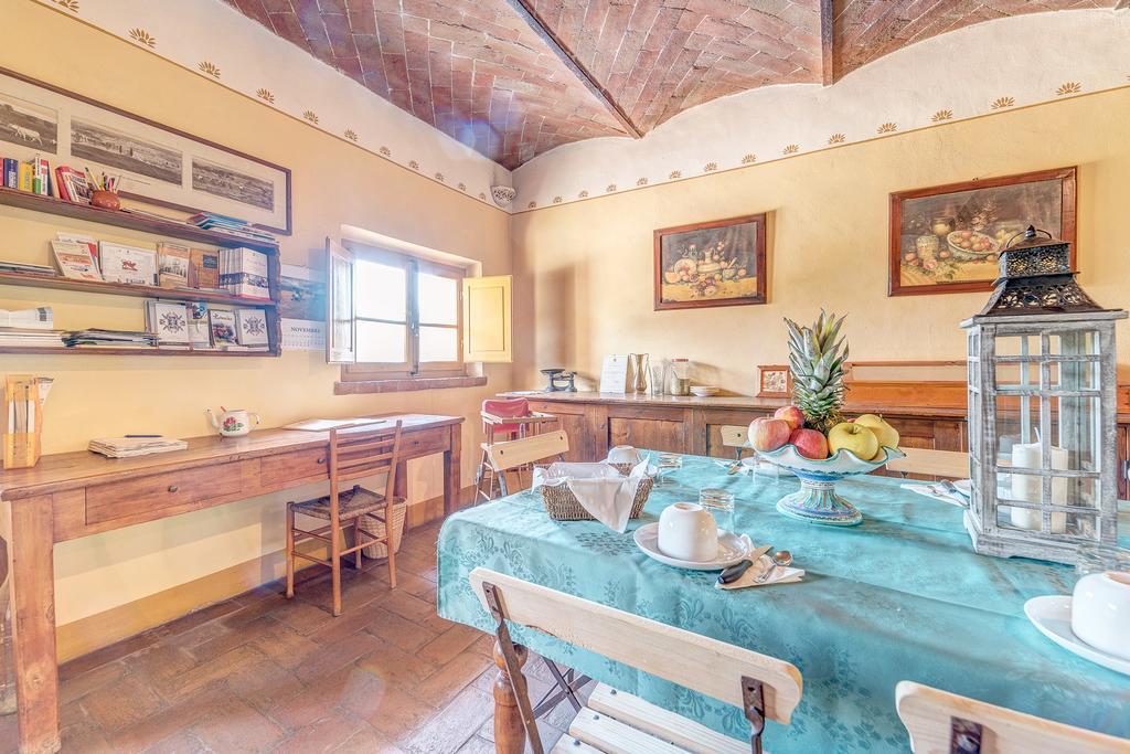 Agriturismo Il Poggiarello Foiano Della Chiana Buitenkant foto